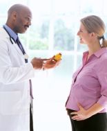Integratori in gravidanza non sempre utili, eccezioni acido folico e vitamina D