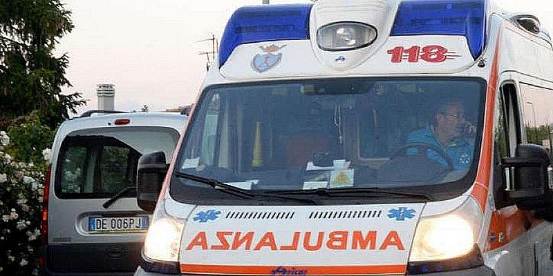 ambulanza-118-medium