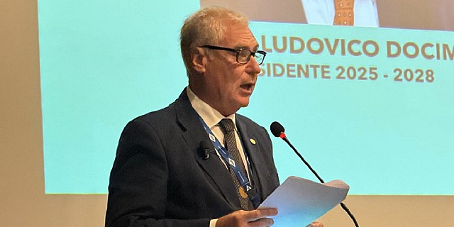 societa_italiana_di_chirurgia__s_insedia_il_presidente_docimo