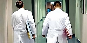 white coat (1)
