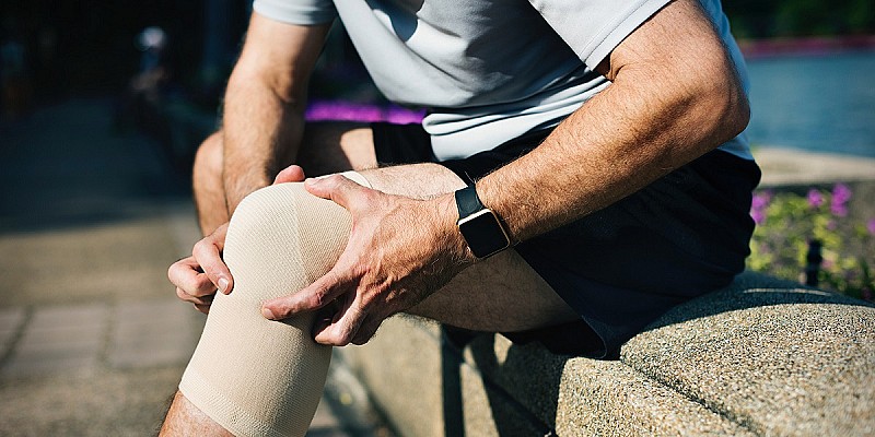 arm-hand-knee-leg-elbow-recreation-1555291-pxhere.com